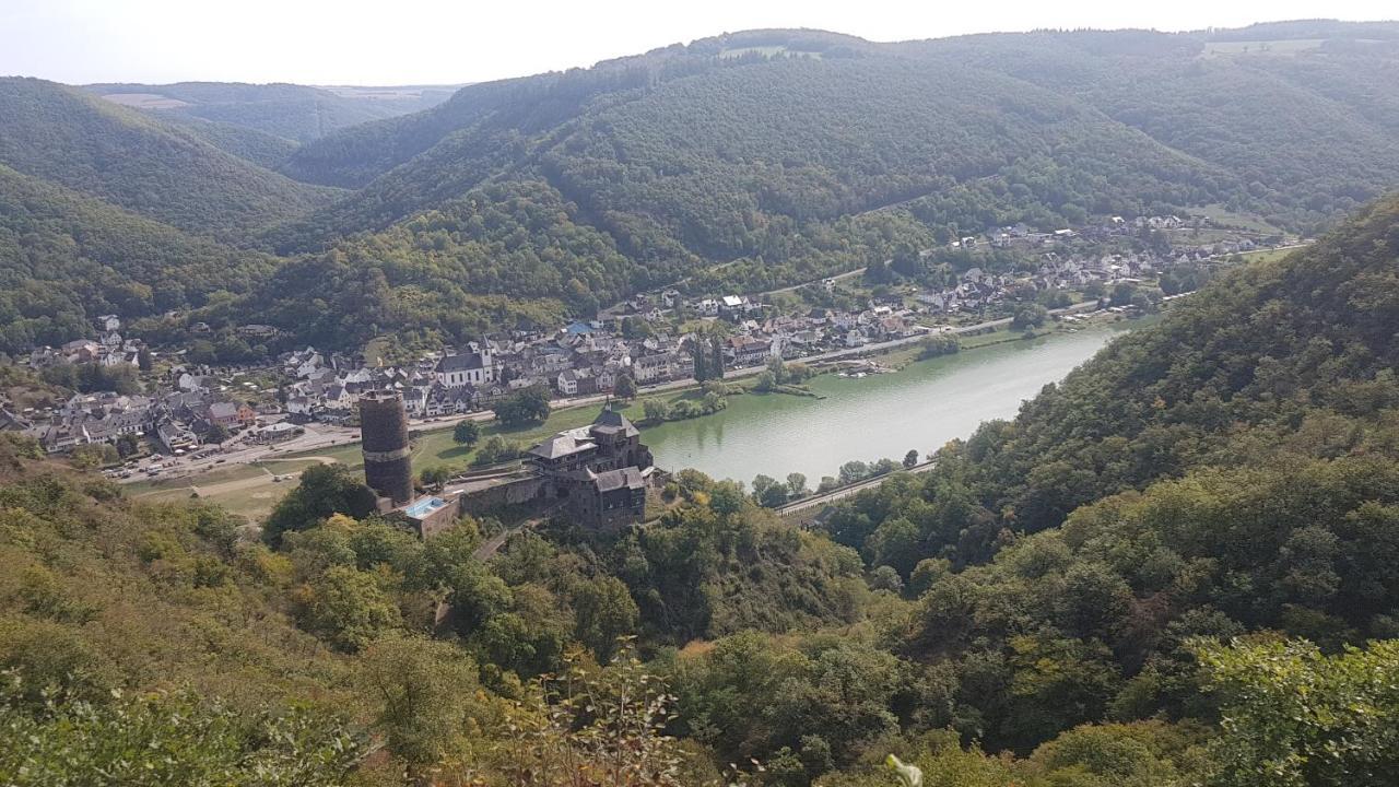 Ferienhaus Leopold Mit Burgblick An Der Mosel Burgen  Exterior foto