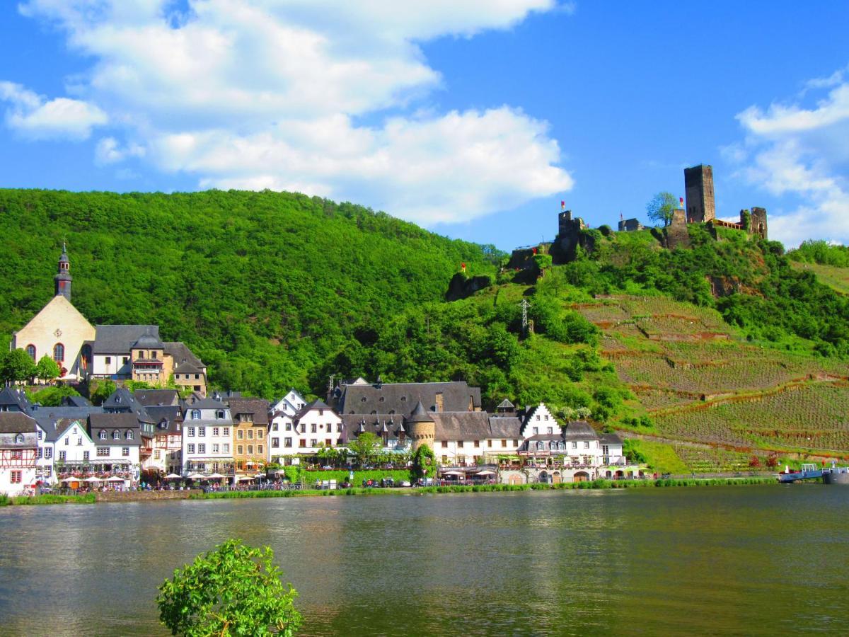 Ferienhaus Leopold Mit Burgblick An Der Mosel Burgen  Exterior foto